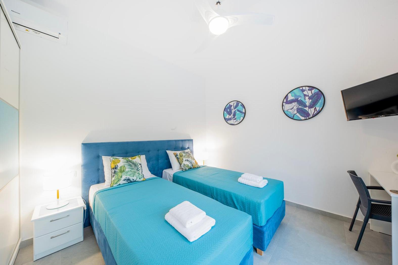 Villa Ami, Roda, Corfu: 10 Guests, Heated Pool, Private Mini Golf, Pool Table & More!! Exterior foto