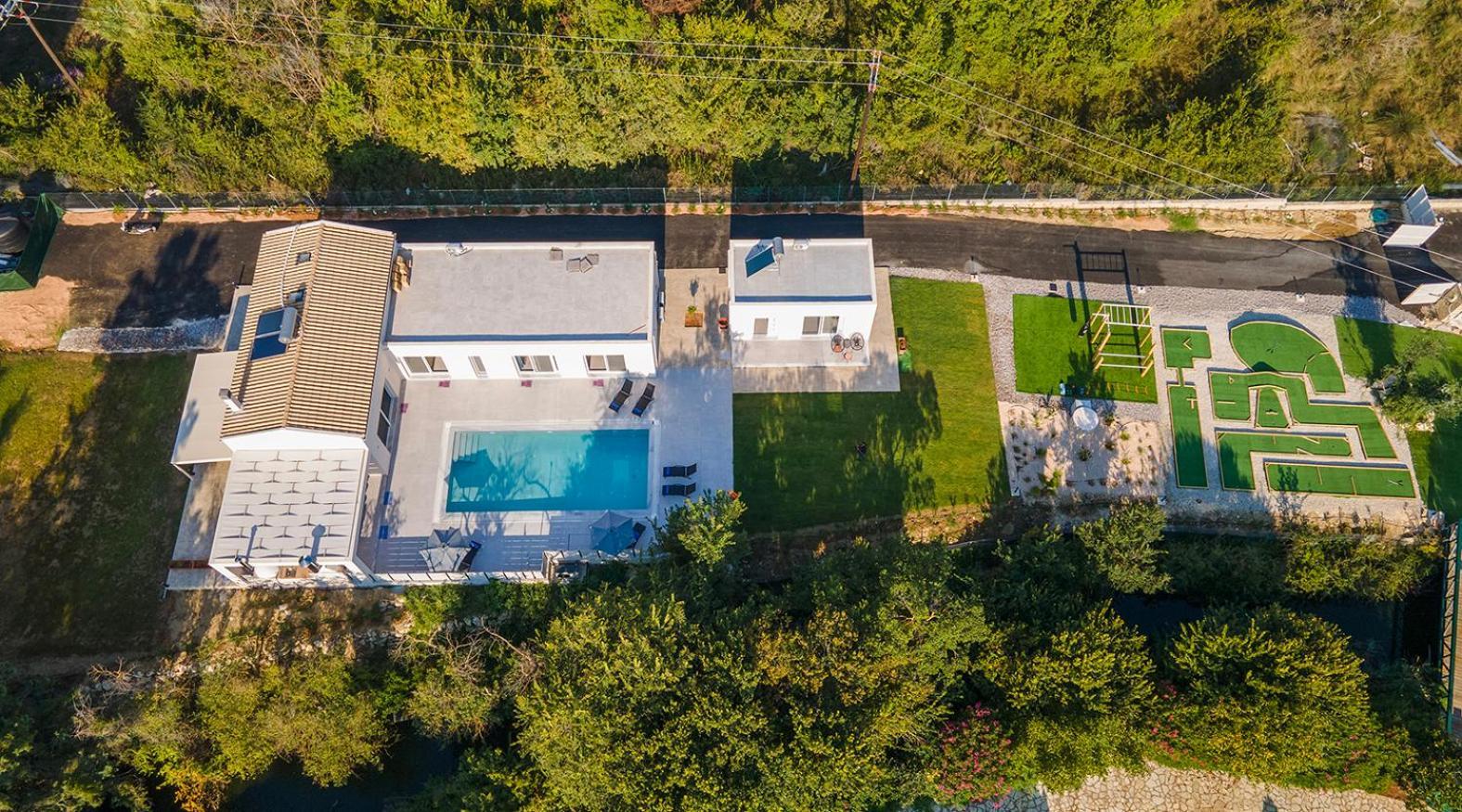 Villa Ami, Roda, Corfu: 10 Guests, Heated Pool, Private Mini Golf, Pool Table & More!! Exterior foto